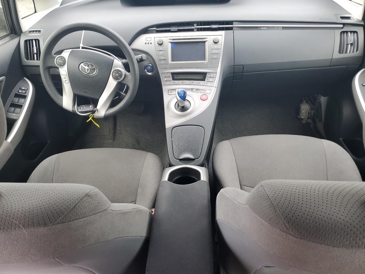 JTDKN3DU8F0461044 2015 Toyota Prius