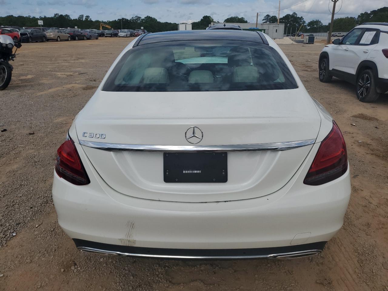 W1KWF8DBXMR621160 2021 Mercedes-Benz C 300