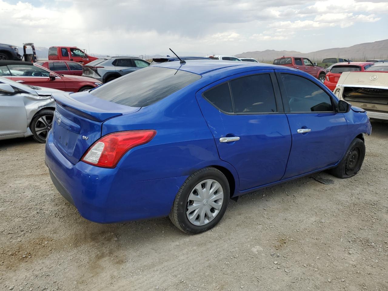 3N1CN7AP0HL841563 2017 Nissan Versa S