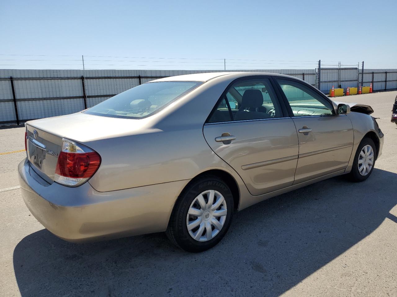 4T1BE32KX5U025607 2005 Toyota Camry Le