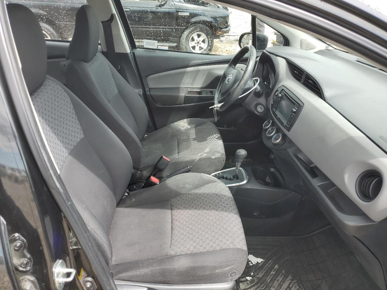 VNKKTUD32FA030526 2015 Toyota Yaris