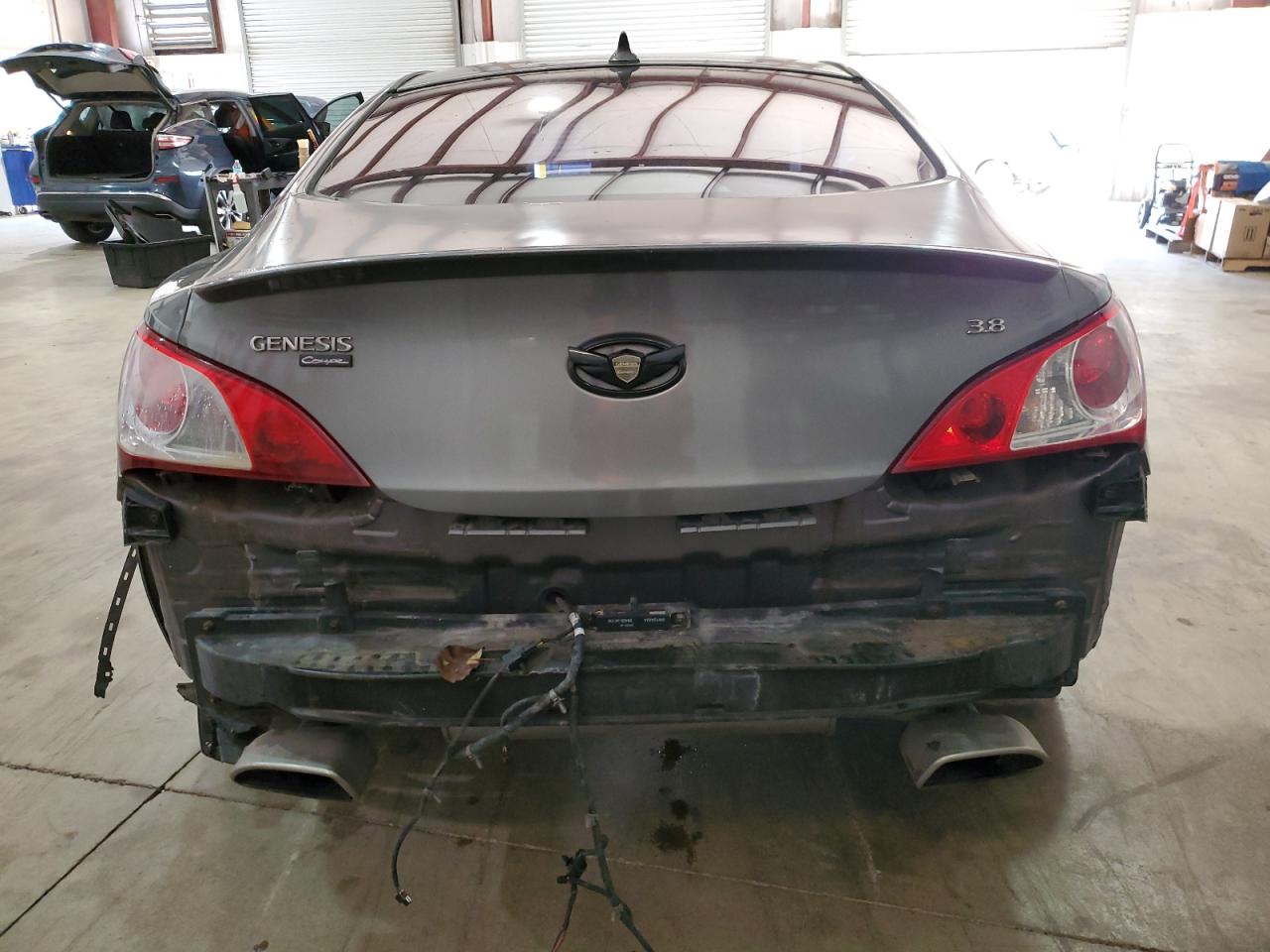 KMHHU6KH5BU043172 2011 Hyundai Genesis Coupe 3.8L