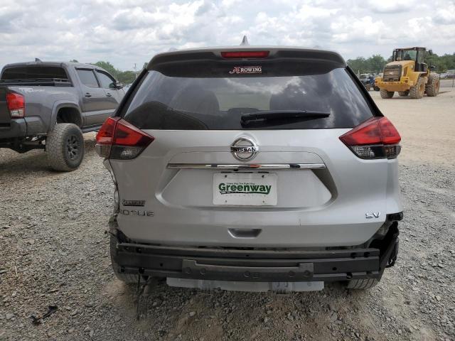 2018 Nissan Rogue S VIN: JN8AT2MT7JW452879 Lot: 55886604