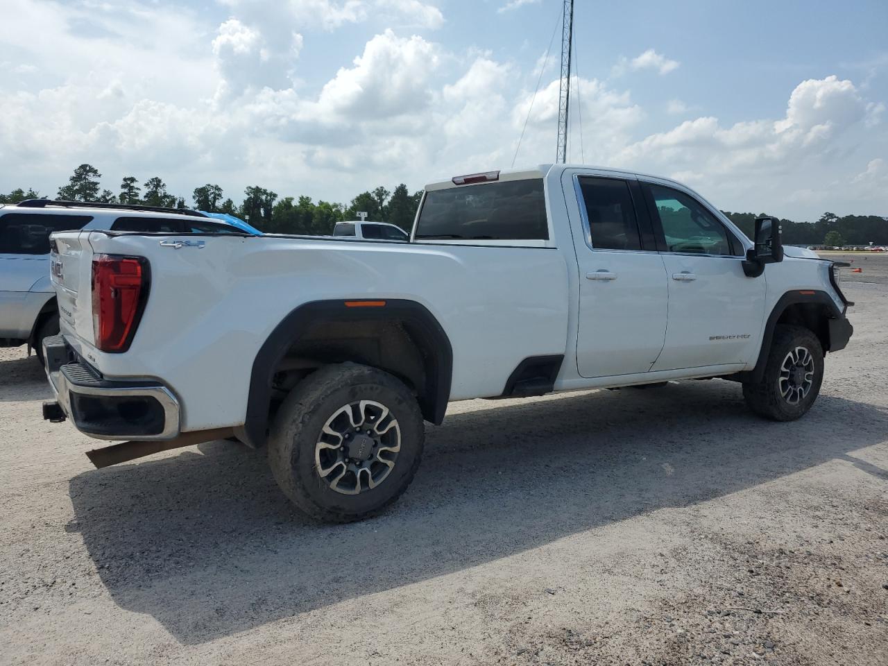 1GT59TE76NF157961 2022 GMC Sierra K3500 Sle