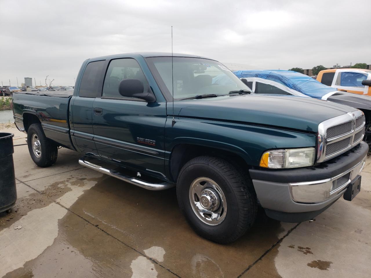 3B7KC2365XG218906 1999 Dodge Ram 2500