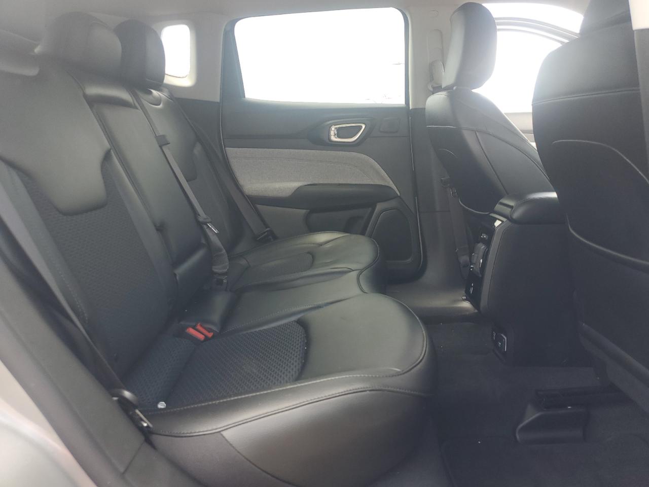 3C4NJDBB9NT116509 2022 Jeep Compass Latitude