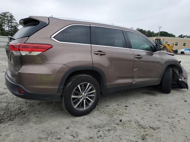 2019 Toyota Highlander Se VIN: 5TDKZRFH0KS292605 Lot: 54536584