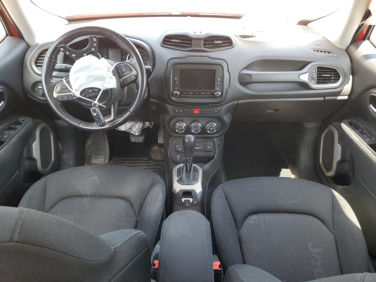 ZACCJBBT1GPD21112 2016 Jeep Renegade Latitude