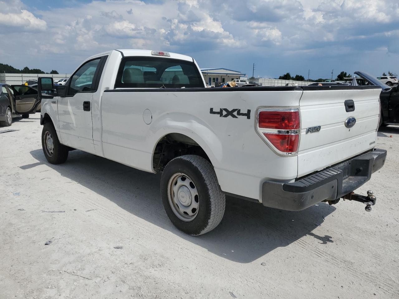 1FTMF1EM5CKE37339 2012 Ford F150