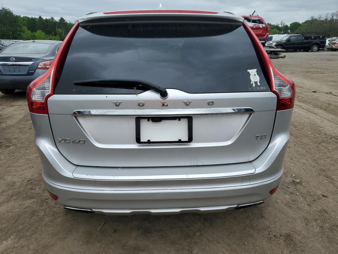 YV426MDB1F2615144 2015 Volvo Xc60 T5 Premier