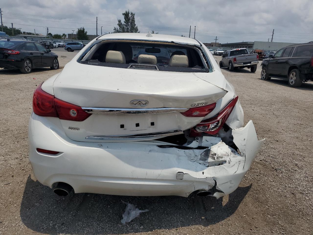 JN1BV7AR2FM414742 2015 Infiniti Q50 Base