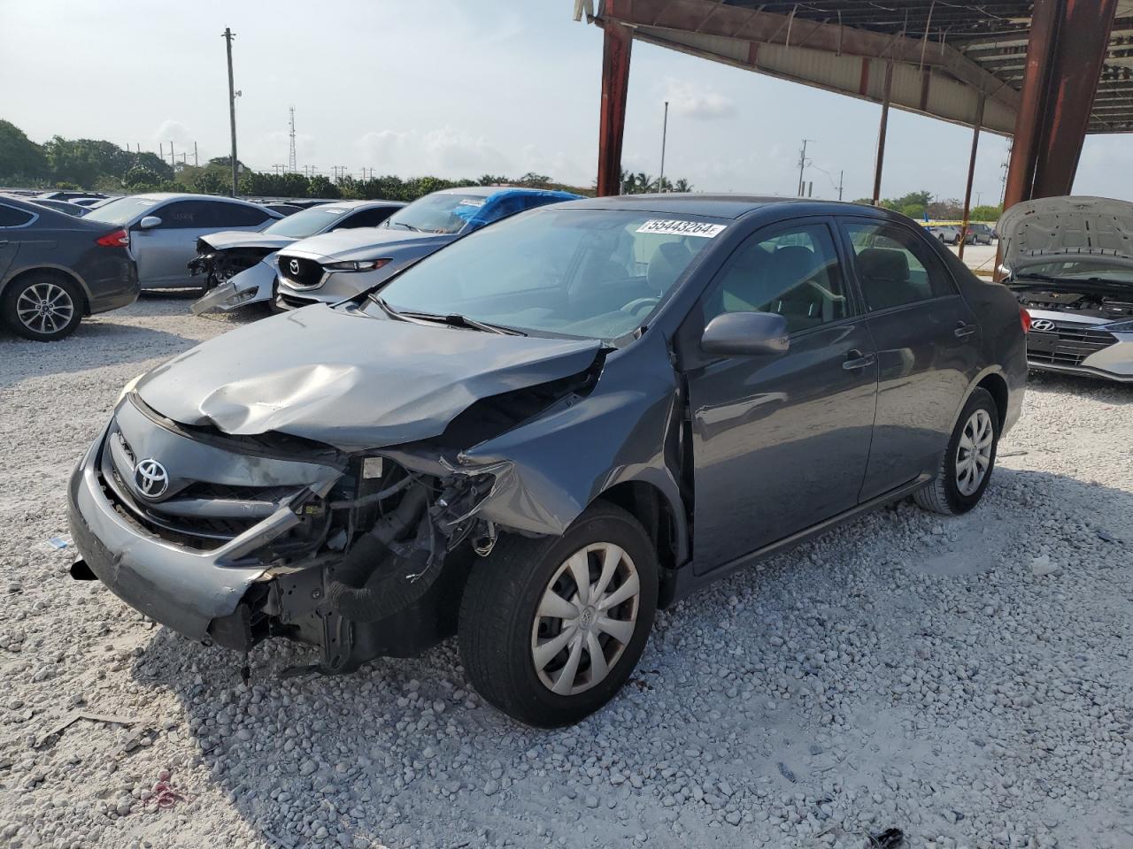 2T1BU4EE7DC111584 2013 Toyota Corolla Base