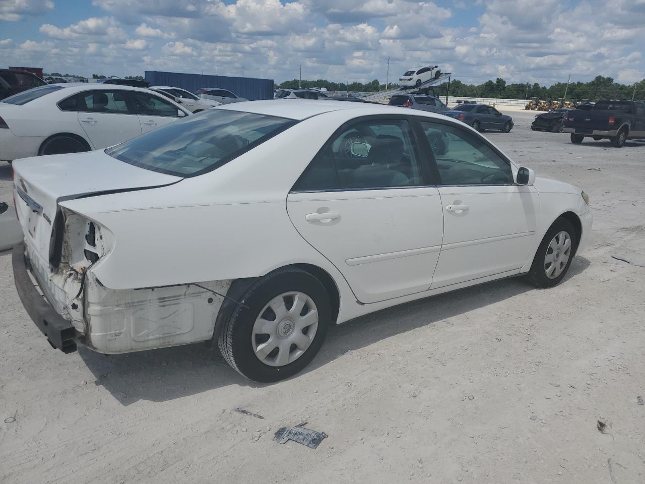 4T1BE32K24U316956 2004 Toyota Camry Le