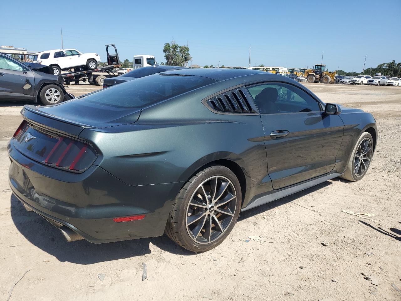 1FA6P8TH5G5212157 2016 Ford Mustang