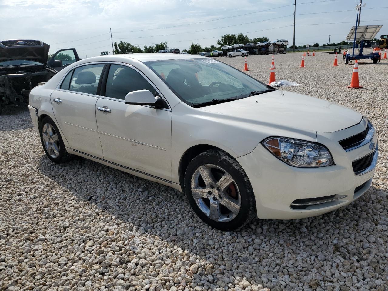 1G1ZC5E02CF300377 2012 Chevrolet Malibu 1Lt