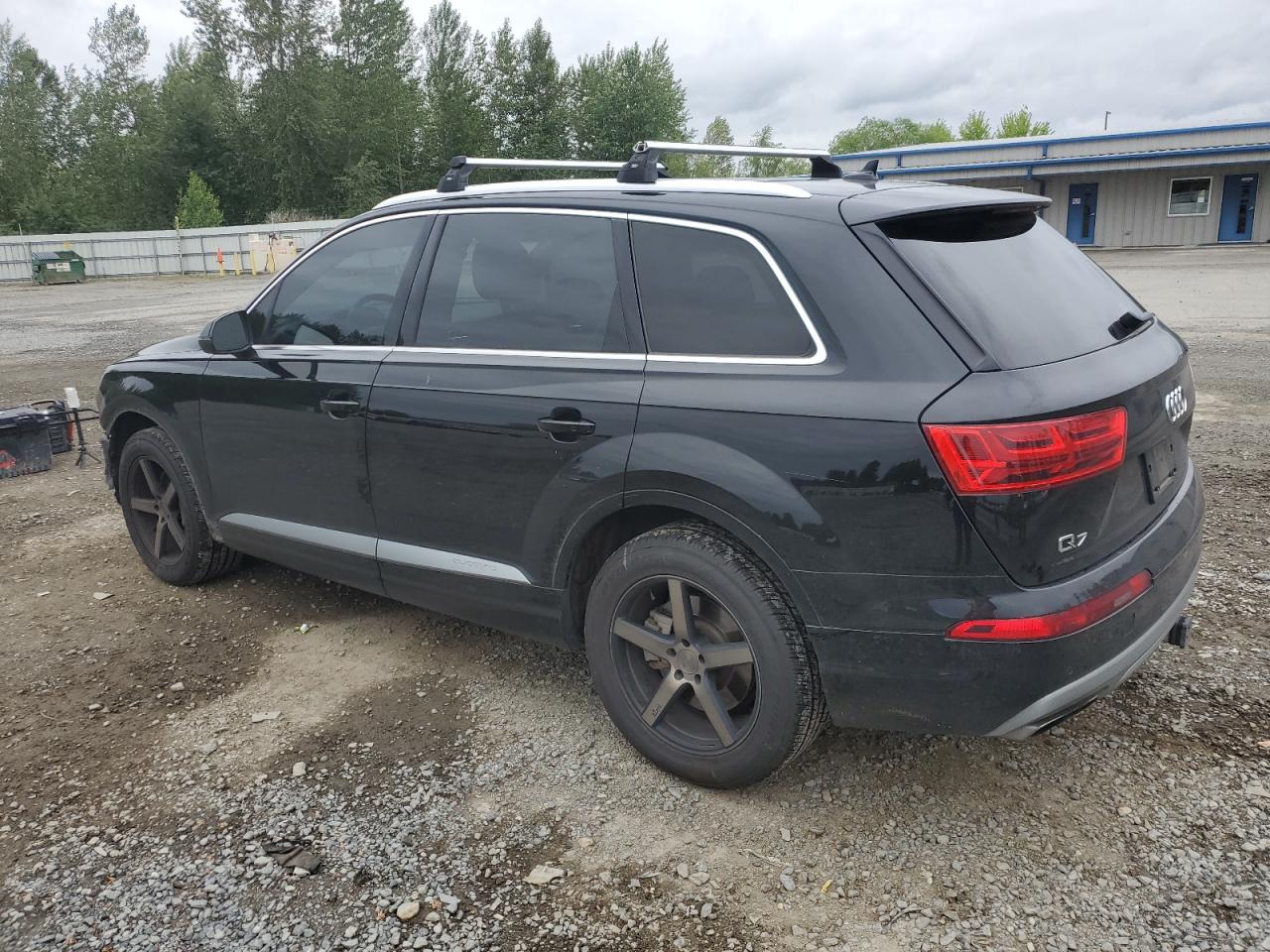 WA1LAAF76JD005289 2018 Audi Q7 Premium Plus