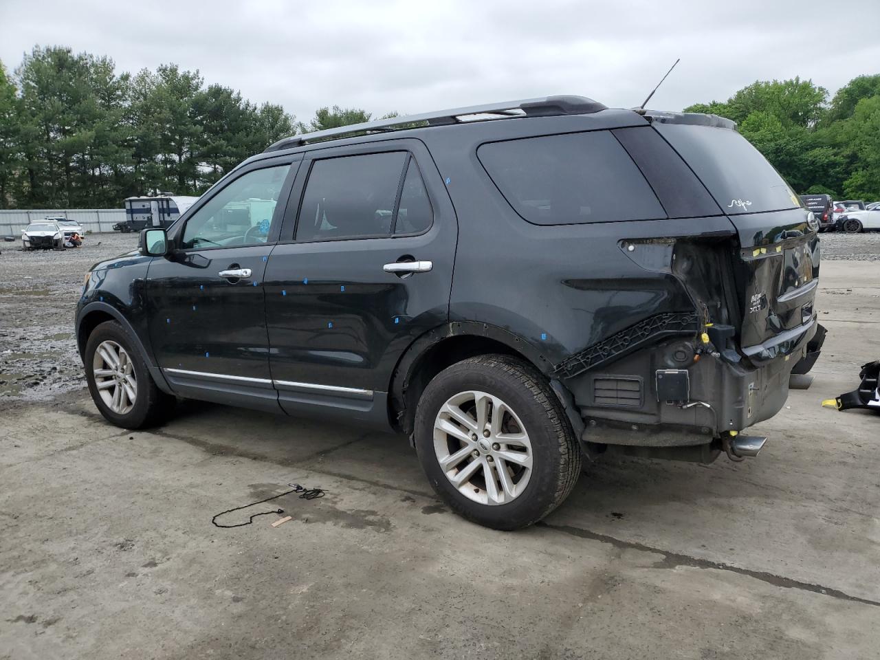 1FM5K8D89FGC44563 2015 Ford Explorer Xlt