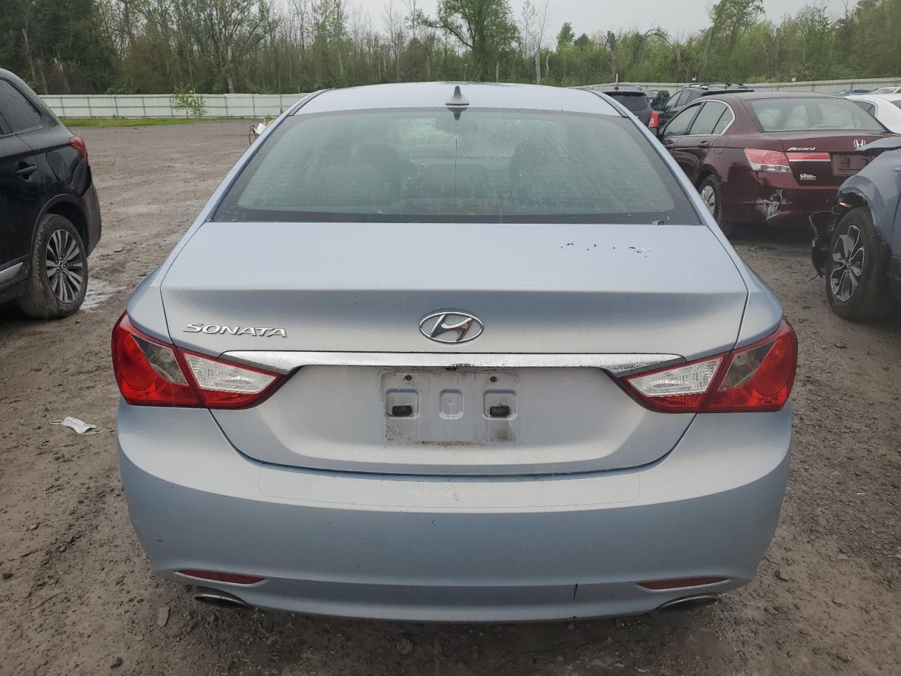 5NPEC4AC2CH375683 2012 Hyundai Sonata Se