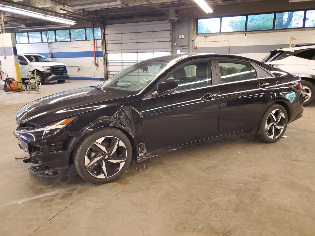 HYUNDAI ELANTRA LIMITED