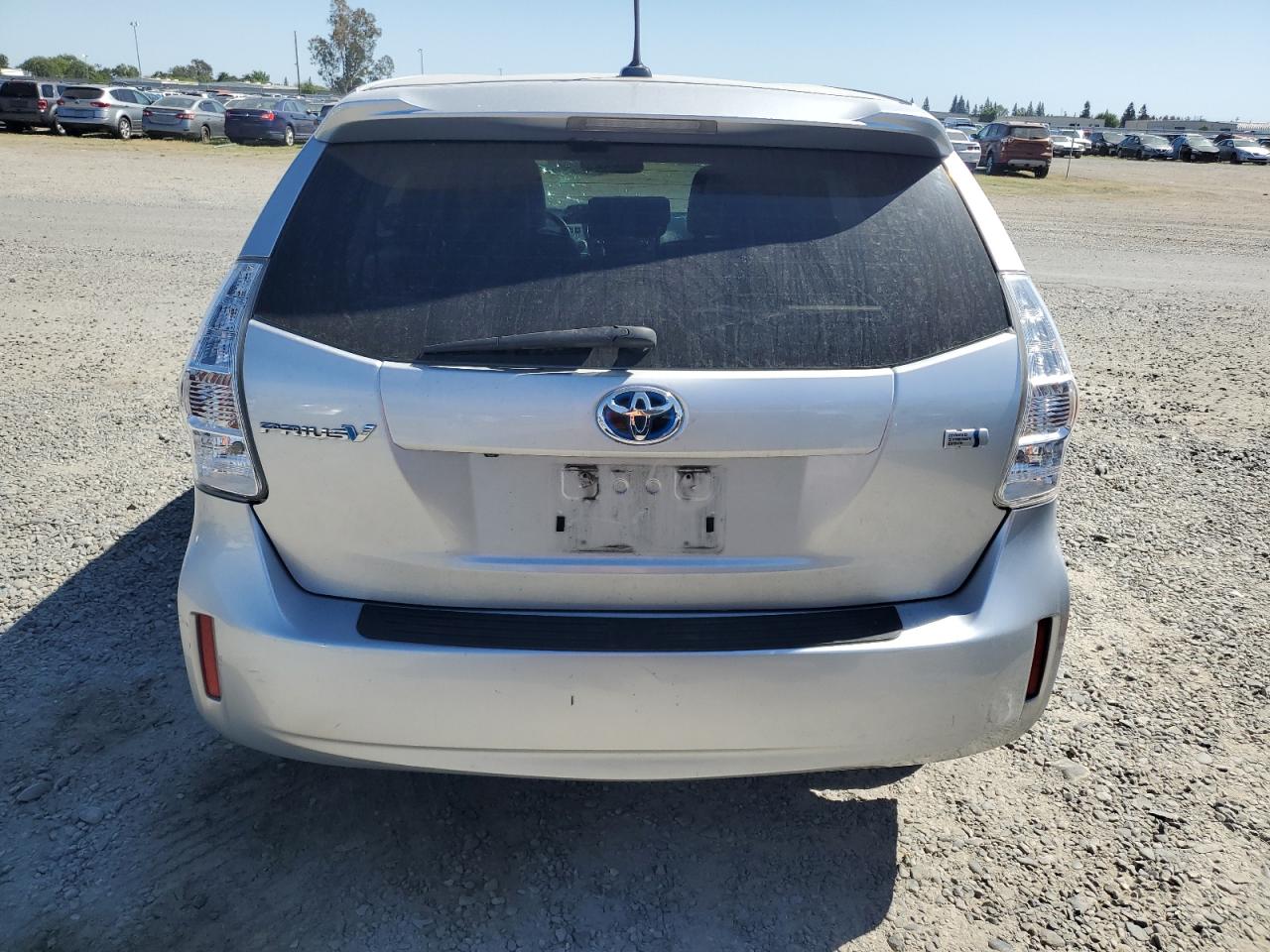 JTDZN3EU4E3312897 2014 Toyota Prius V