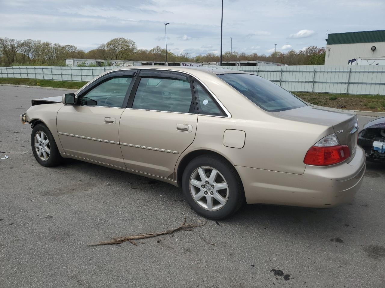 4T1BF28B23U281879 2003 Toyota Avalon Xl