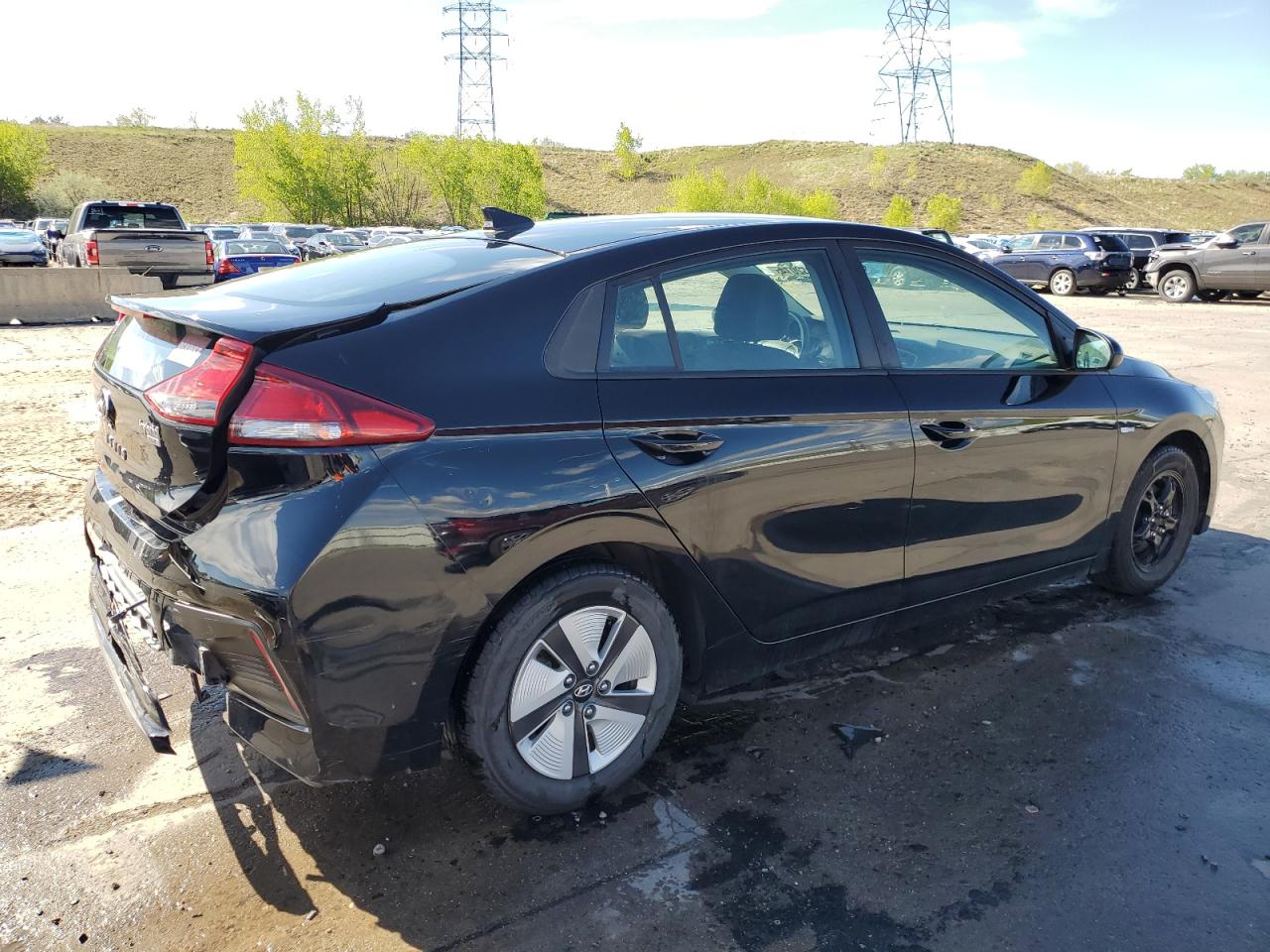 2019 Hyundai Ioniq Blue vin: KMHC65LC0KU180635