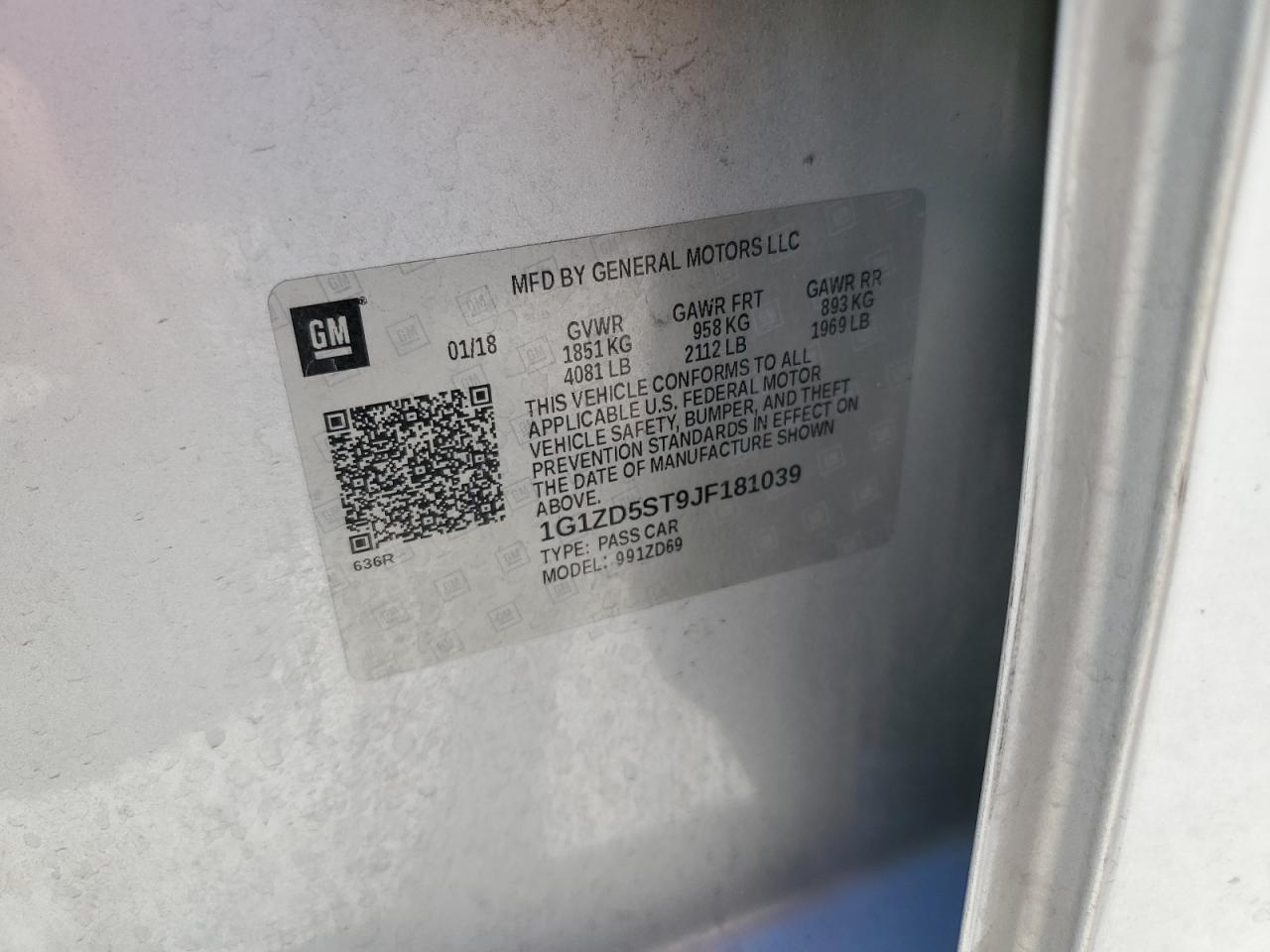 1G1ZD5ST9JF181039 2018 Chevrolet Malibu Lt