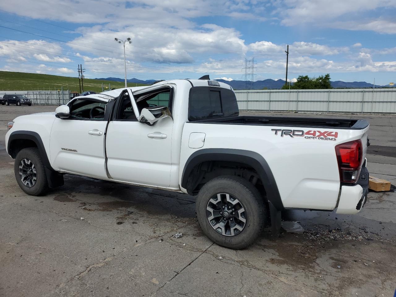 3TMCZ5AN2KM277999 2019 Toyota Tacoma Double Cab