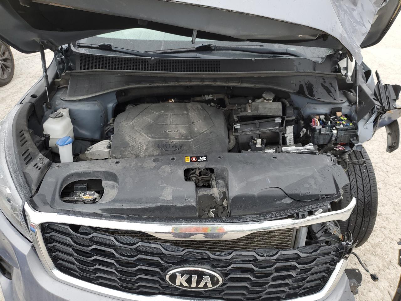 5XYPG4A59LG635096 2020 Kia Sorento S