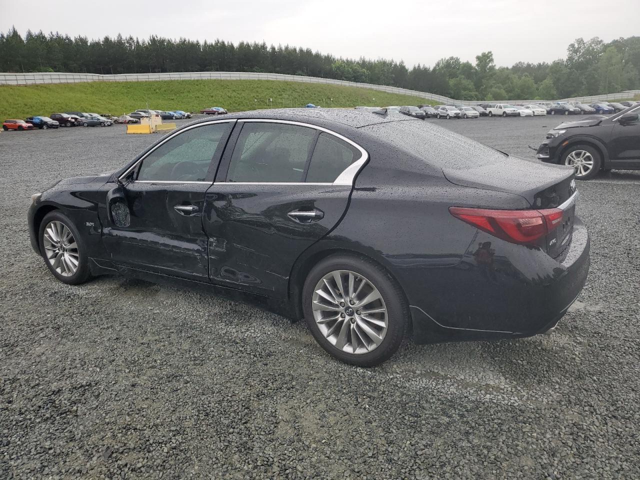 JN1EV7AR2KM555317 2019 Infiniti Q50 Luxe