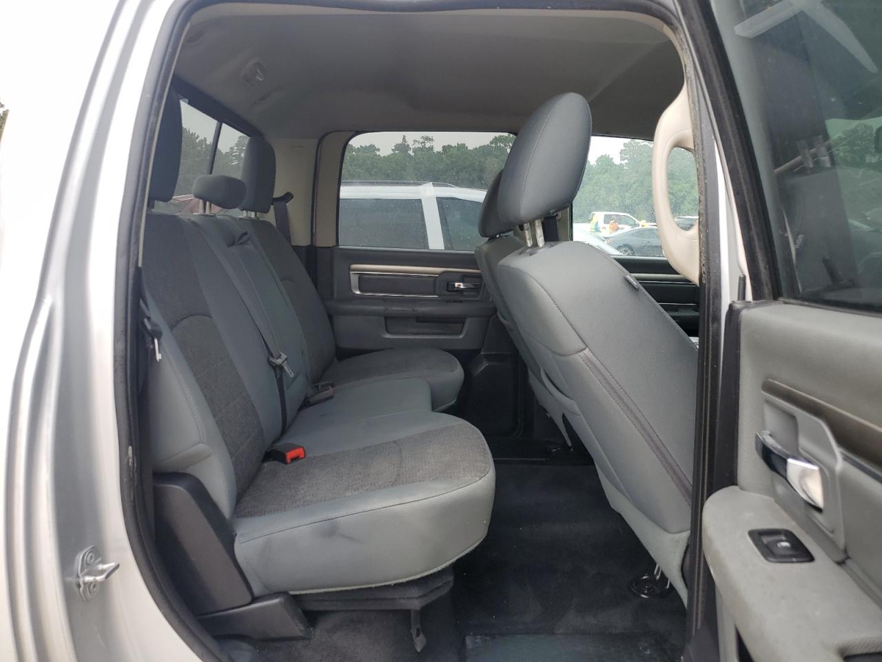 1C6RR6LTXGS241933 2016 Ram 1500 Slt