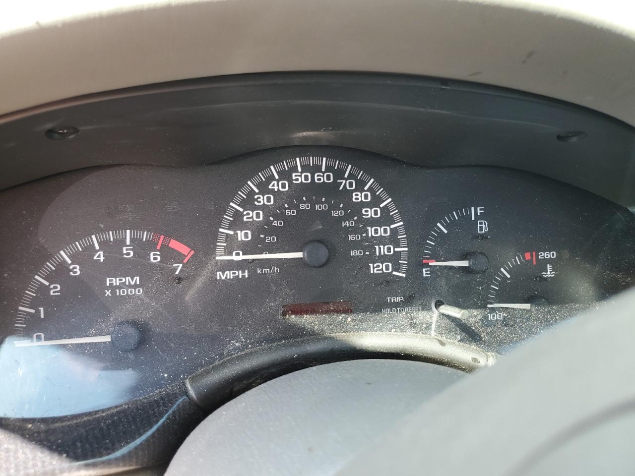 1G1ND52F94M517457 2004 Chevrolet Classic