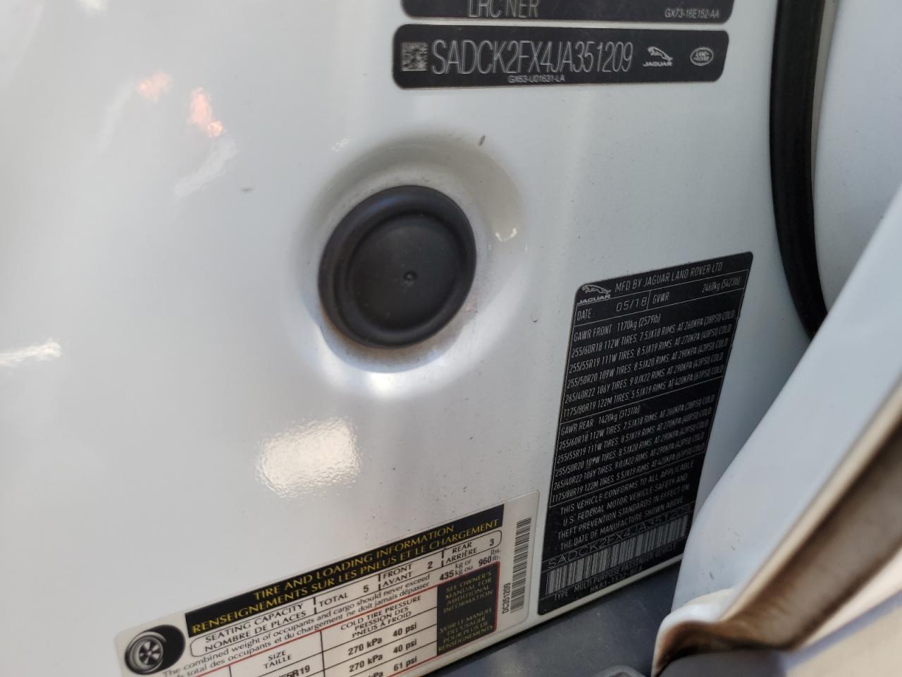 SADCK2FX4JA351209 2018 Jaguar F-Pace Prestige