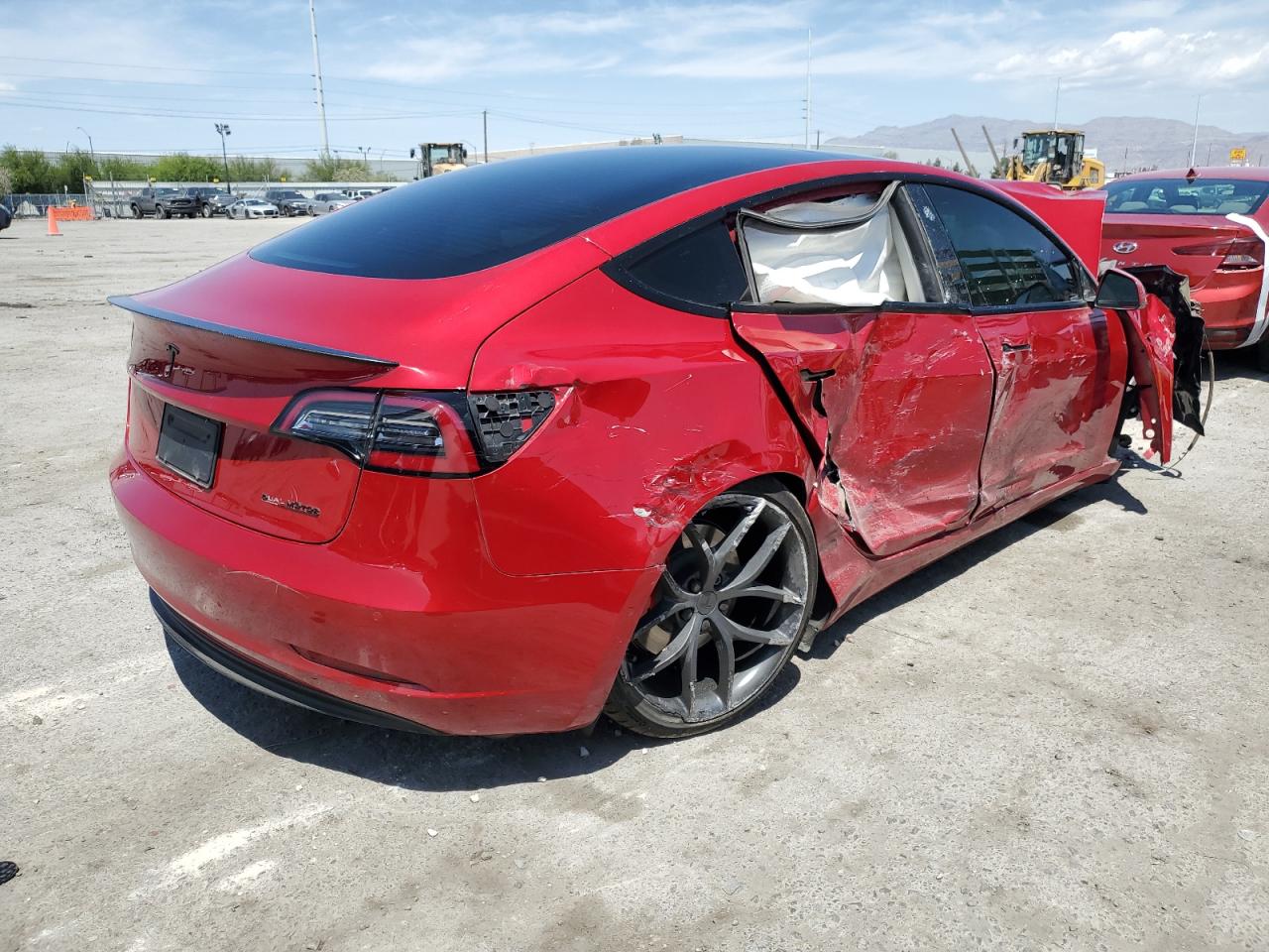 2021 Tesla Model 3 vin: 5YJ3E1EC1MF072601