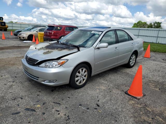 2004 Toyota Camry Le VIN: 4T1BE30K04U915485 Lot: 56602904