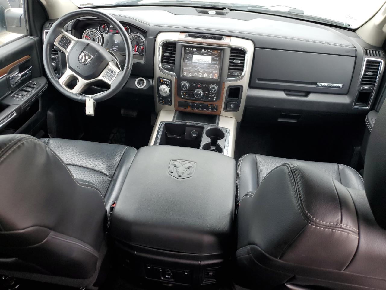 1C6RR7NT1FS643440 2015 Ram 1500 Laramie