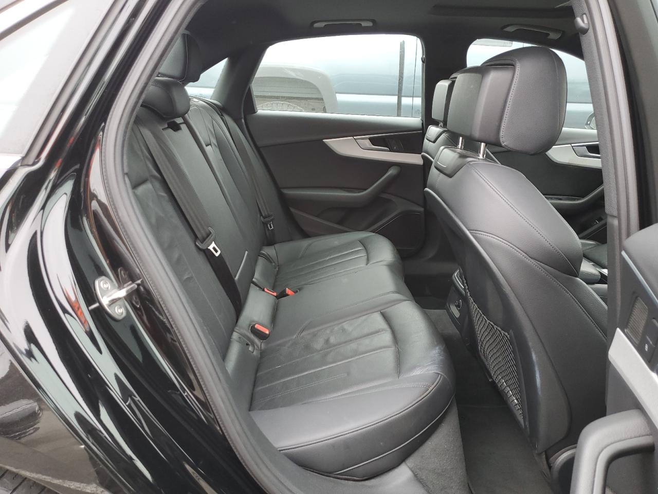 WAUENAF49JN000894 2018 Audi A4 Premium Plus