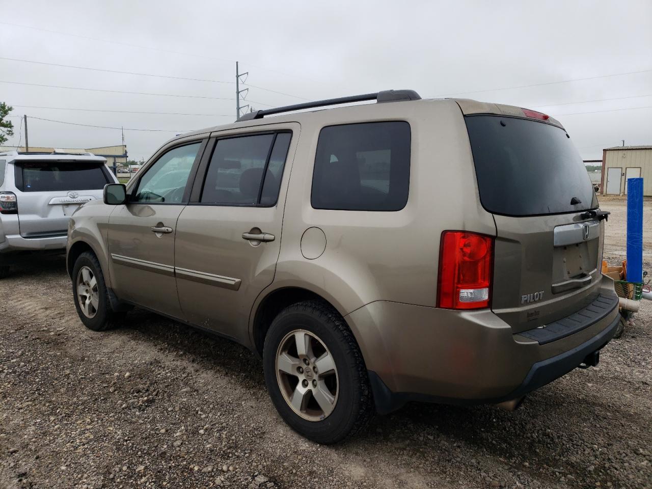 5FNYF3H67BB020438 2011 Honda Pilot Exl