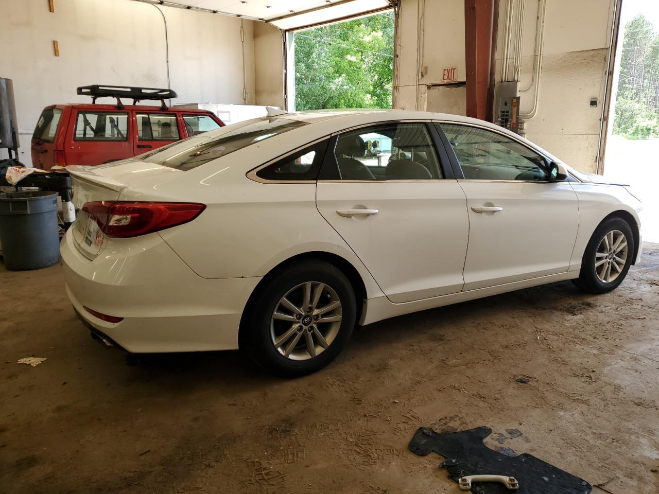 5NPE24AFXGH383484 2016 Hyundai Sonata Se