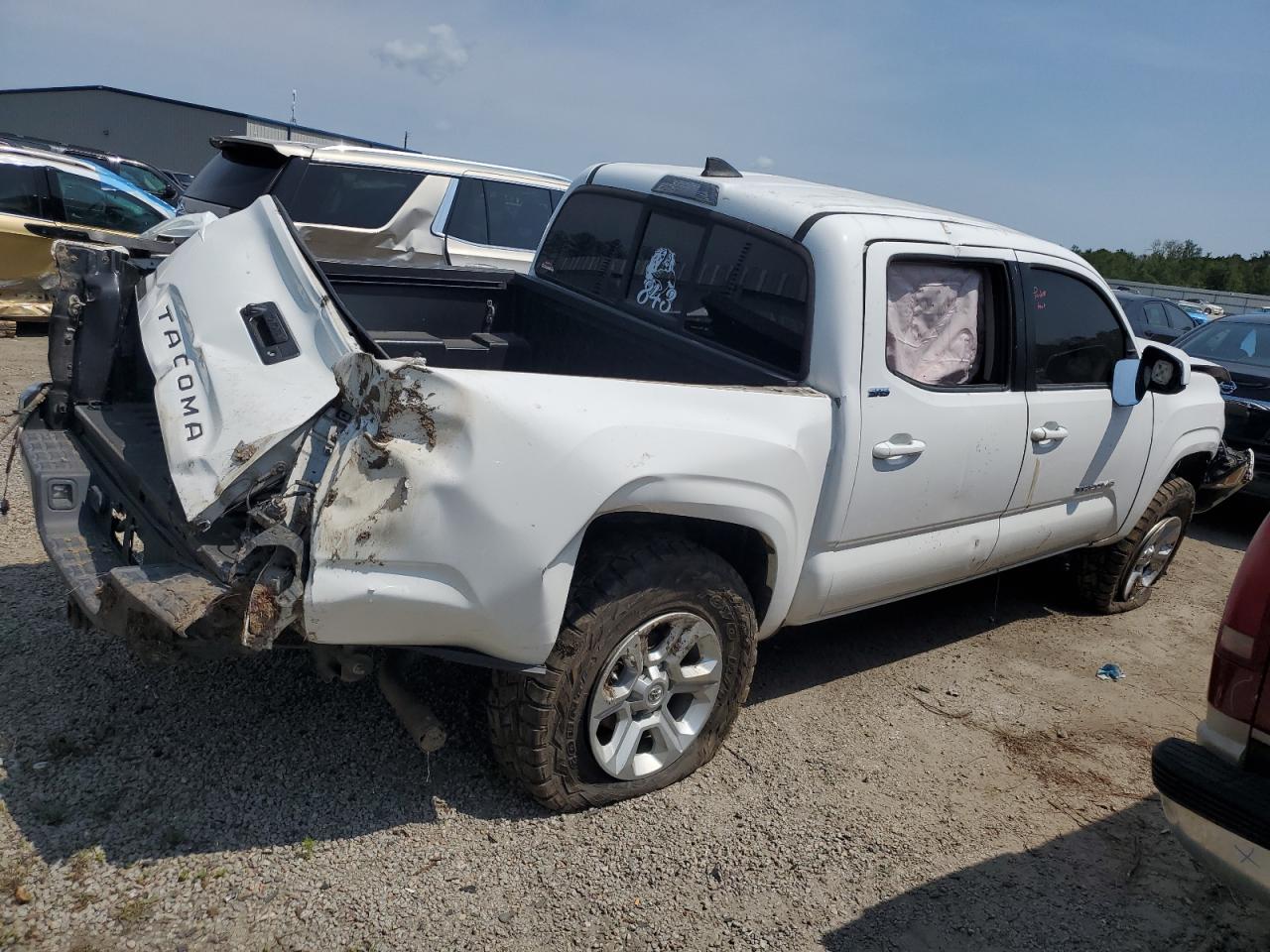 2016 Toyota Tacoma Double Cab vin: 3TMAZ5CN0GM004605