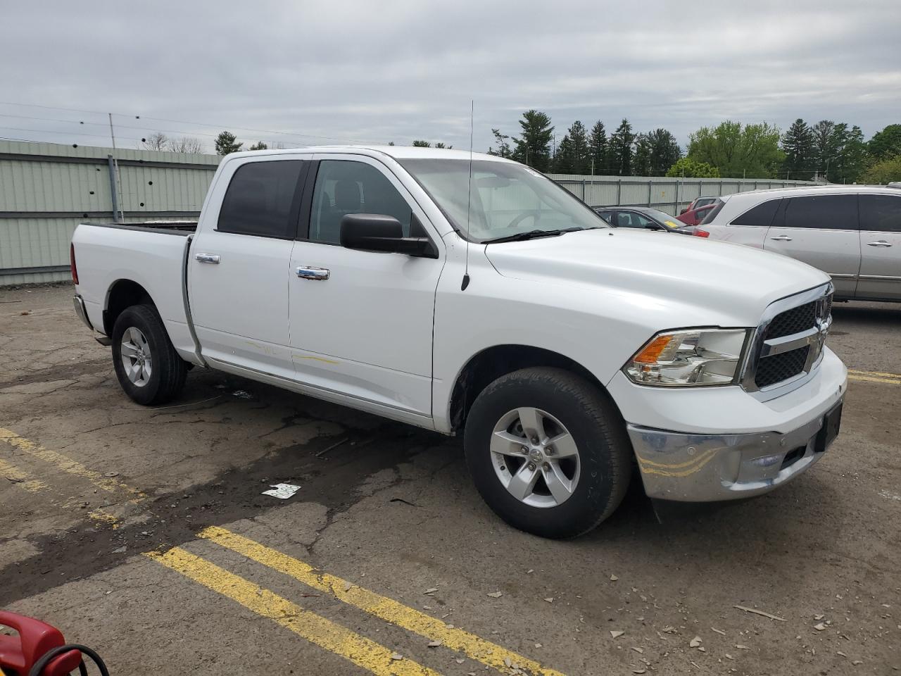 1C6RR7LT4HS623320 2017 Ram 1500 Slt