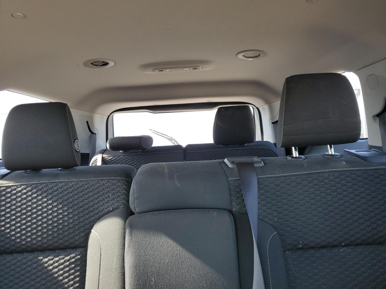 1GKKNKLA0HZ189657 2017 GMC Acadia Sle