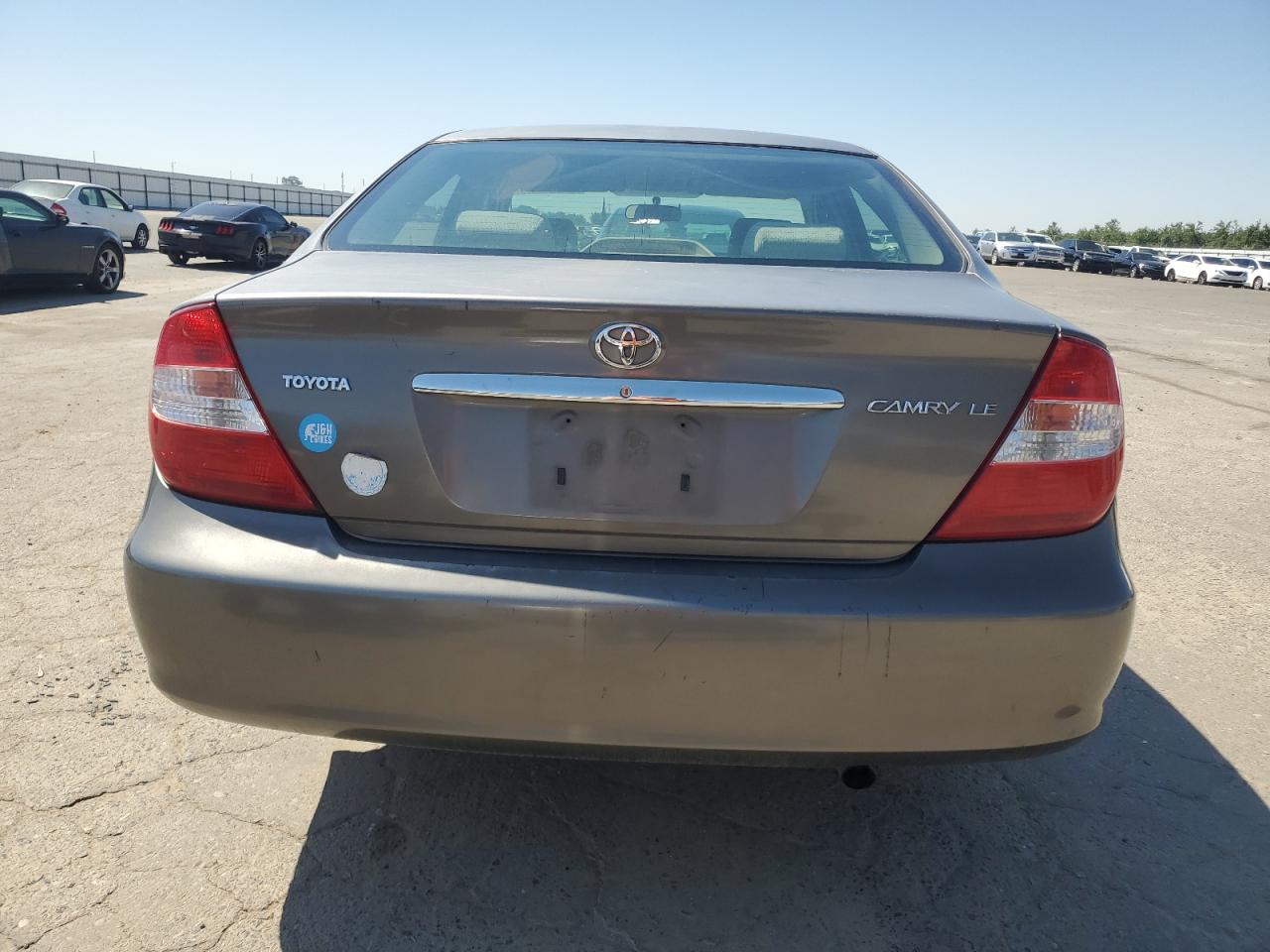 4T1BE32K74U809967 2004 Toyota Camry Le