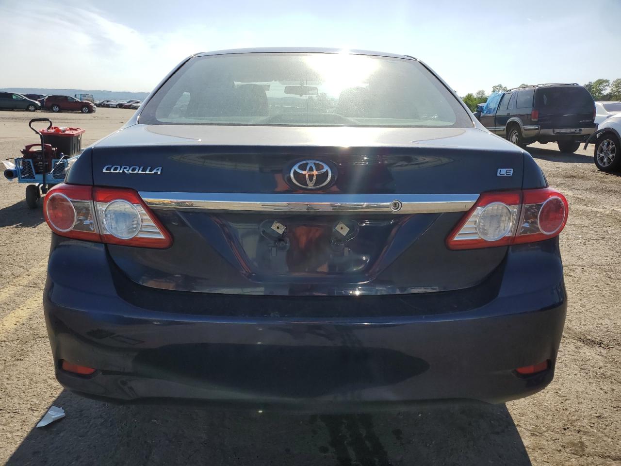 5YFBU4EE8DP088123 2013 Toyota Corolla Base