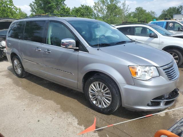 2016 CHRYSLER TOWN & COU - 2C4RC1CG3GR239796