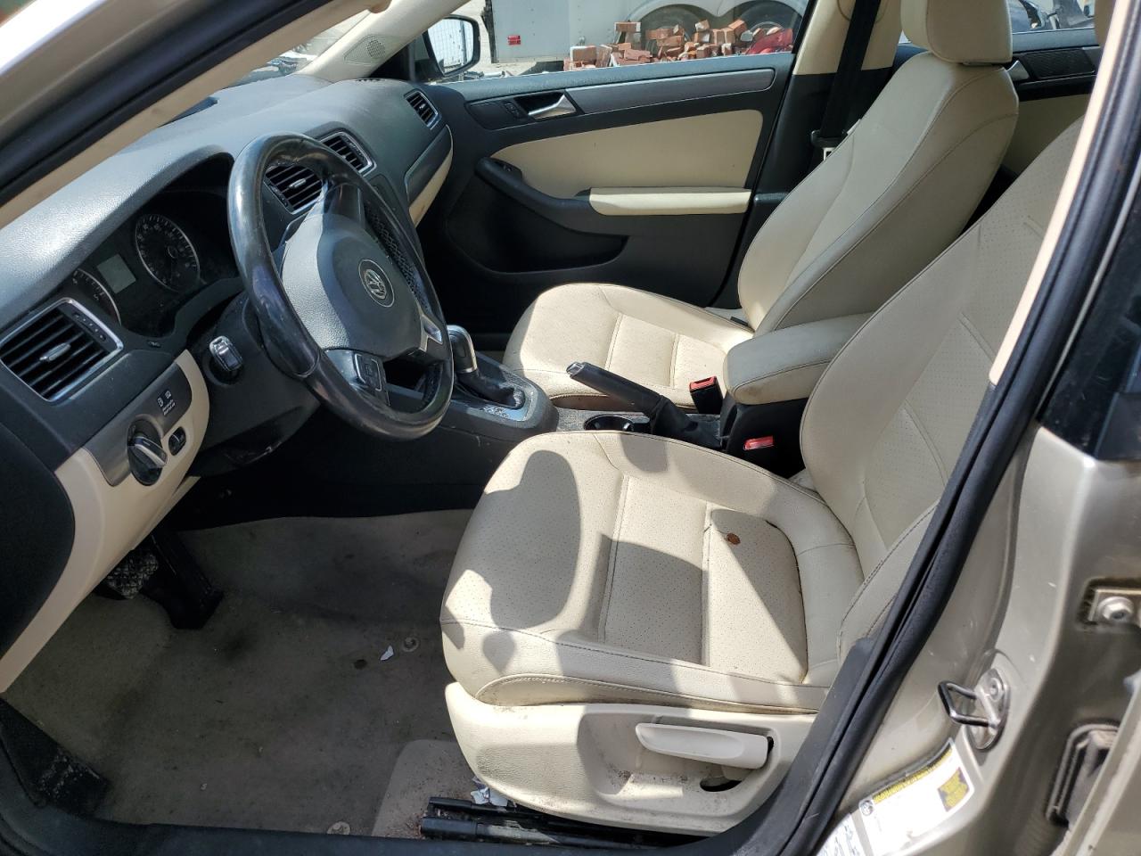 2013 Volkswagen Jetta Tdi vin: 3VWLL7AJXDM212442