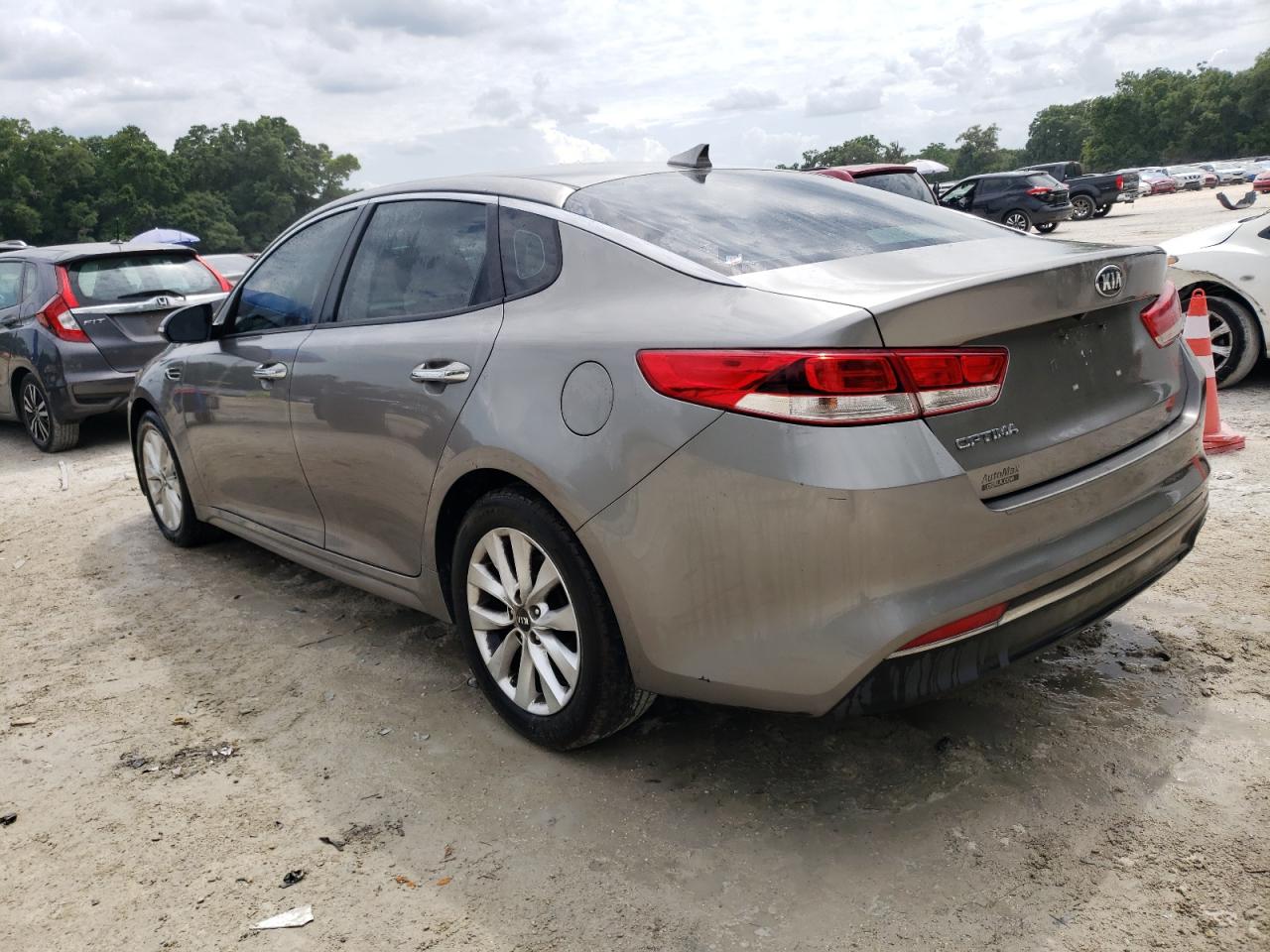 5XXGT4L35GG012608 2016 Kia Optima Lx