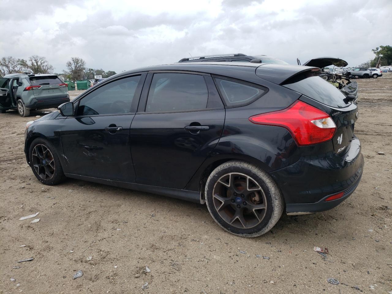 1FADP3K24EL115287 2014 Ford Focus Se