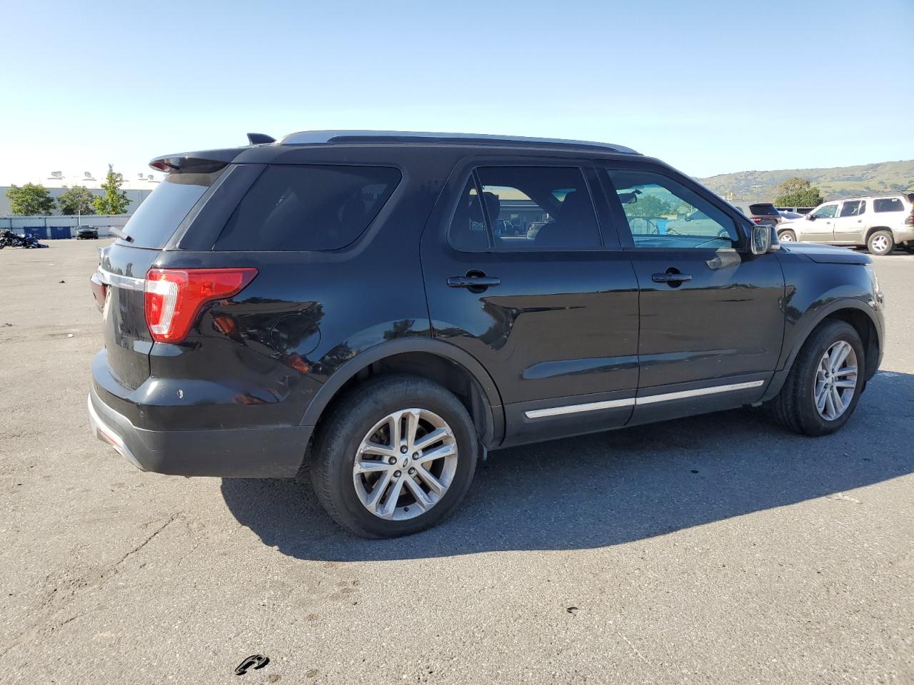 1FM5K7D8XGGA29186 2016 Ford Explorer Xlt