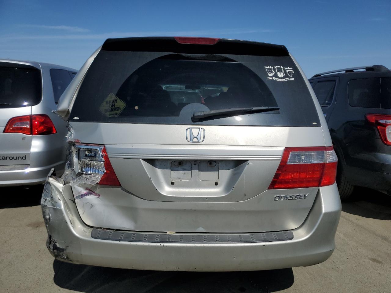 5FNRL38245B051323 2005 Honda Odyssey Lx